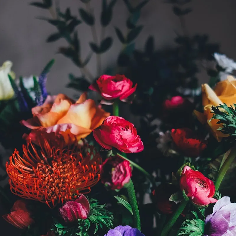 Kytice — výběr od floristy 1.290 Kč