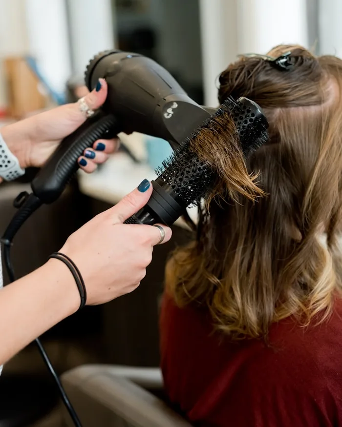 Péče a ošetření vlasů